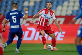 POLUVREME - Zvezda se muči, Novosađani gube!