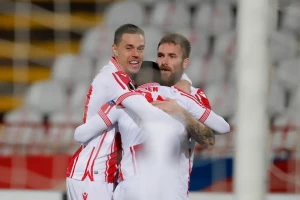 Zvezdina čarolija na "Mitiću", pregaženi Česi!
