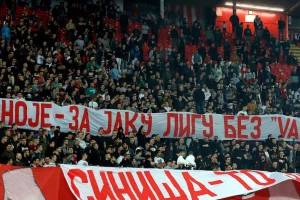Navijači Crvene zvezde uputili poruku Aleksandru Stanojeviću!