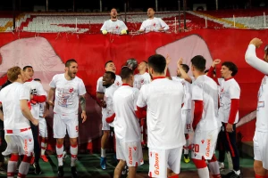 Zvezdo, možeš da odustaneš od "bombe"...