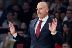 Osmeh se vratio u grad, Obradovićev "proces" tek počeo!