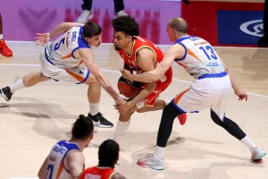 Motivacija kao da je Evroliga, Zvezda pokazala klasu i sa +54 ide u Niš!