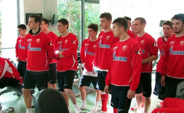 crvenazvezdafk.com