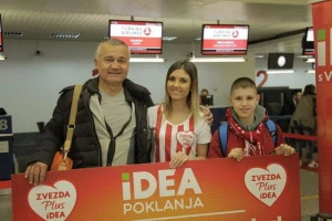 Oni su sinoć bodrili Zvezdu usred Istanbula