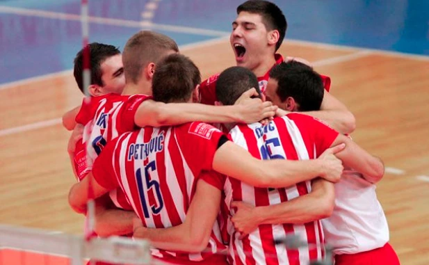 okcrvenazvezda.com