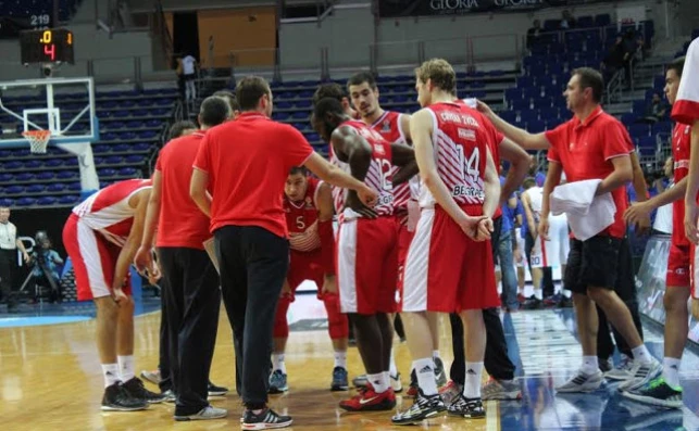 kkcrvenazvezda.rs