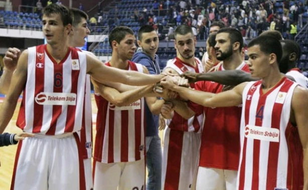 kkcrvenazvezda.rs