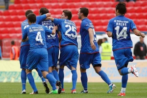 Fudbal za prazne tribine (14:30)