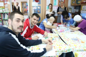 Zvezda - Humanost pre svega!