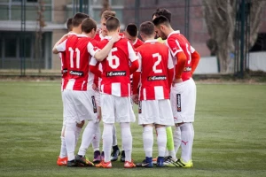 Počeo Turnir prijateljstva, Zvezda silovita, Partizan i Vojvodina bez pobede
