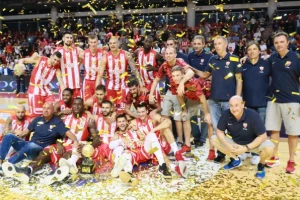Tomić posle prvog Zvezdinog trofeja u sezoni: "Može to bolje, ima još dosta da se radi"