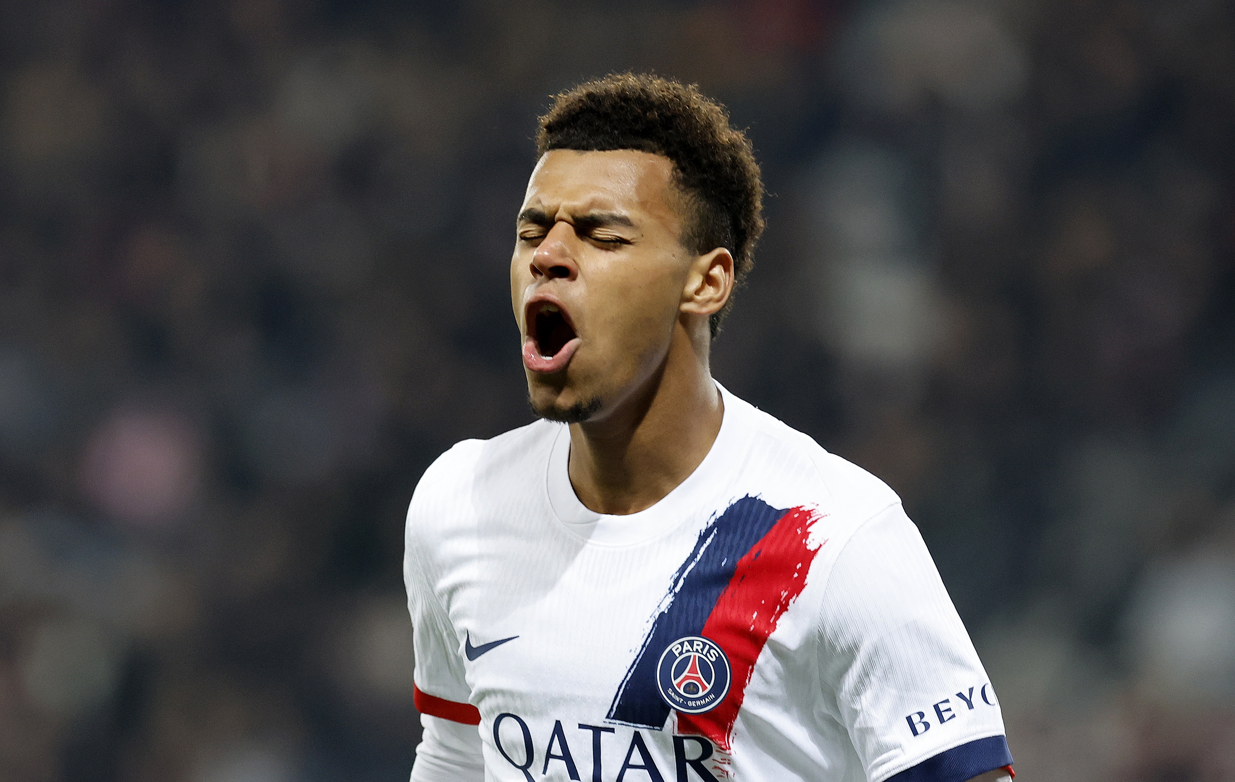 Parižanima nije stalo do plaketa i zahvalnica, videli smo i šta Dro može