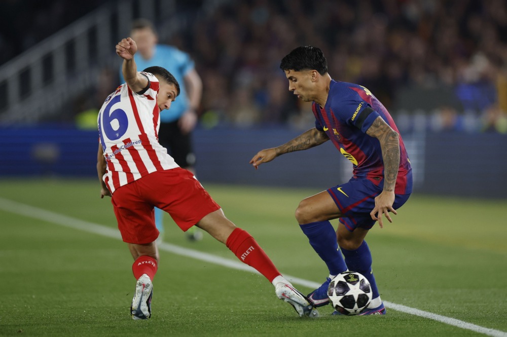 POLUVREME - Golčina Alvareza i crveni za Barsu, Due načeo Liverpul!