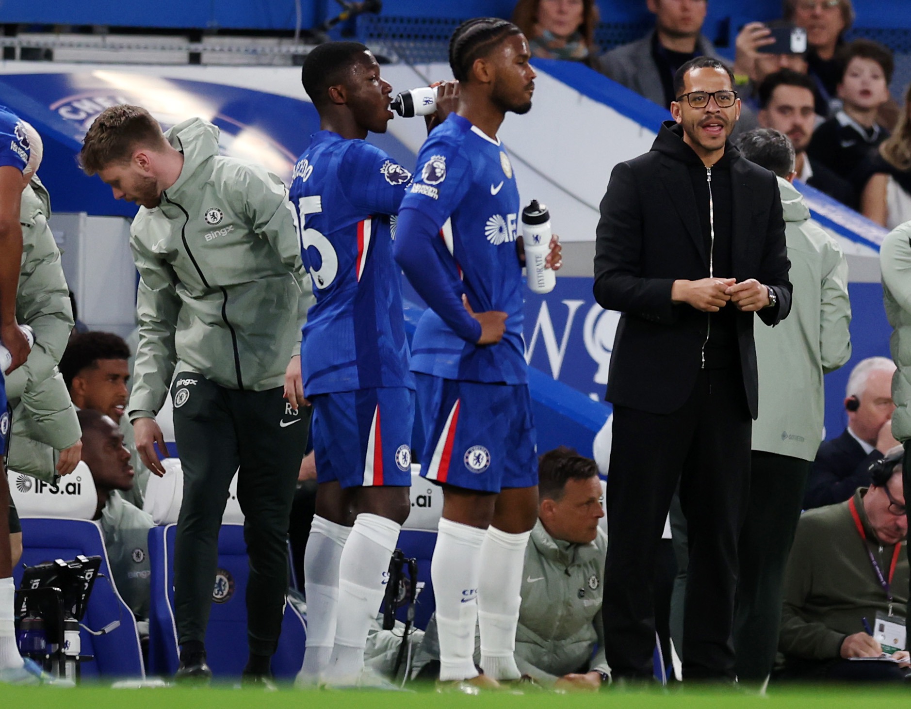 Čelsi - Kako proždrati sopstvenu budućnost?