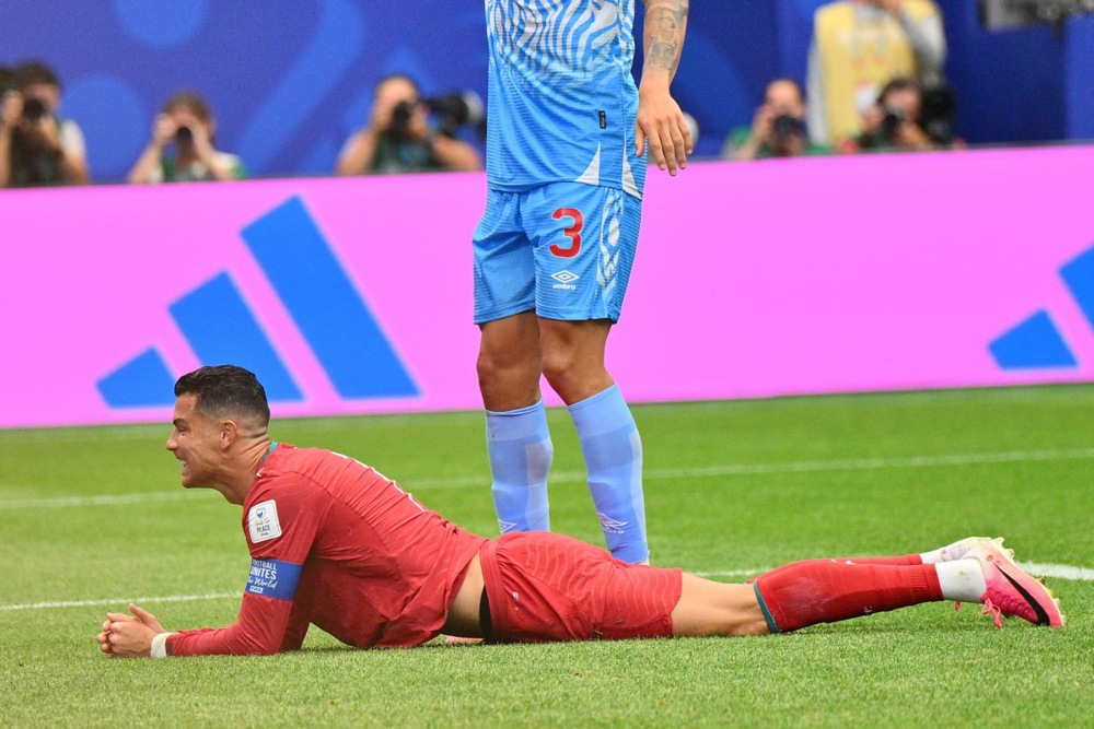Ronaldo glumi bezbrižnost, izraz lica ga odao