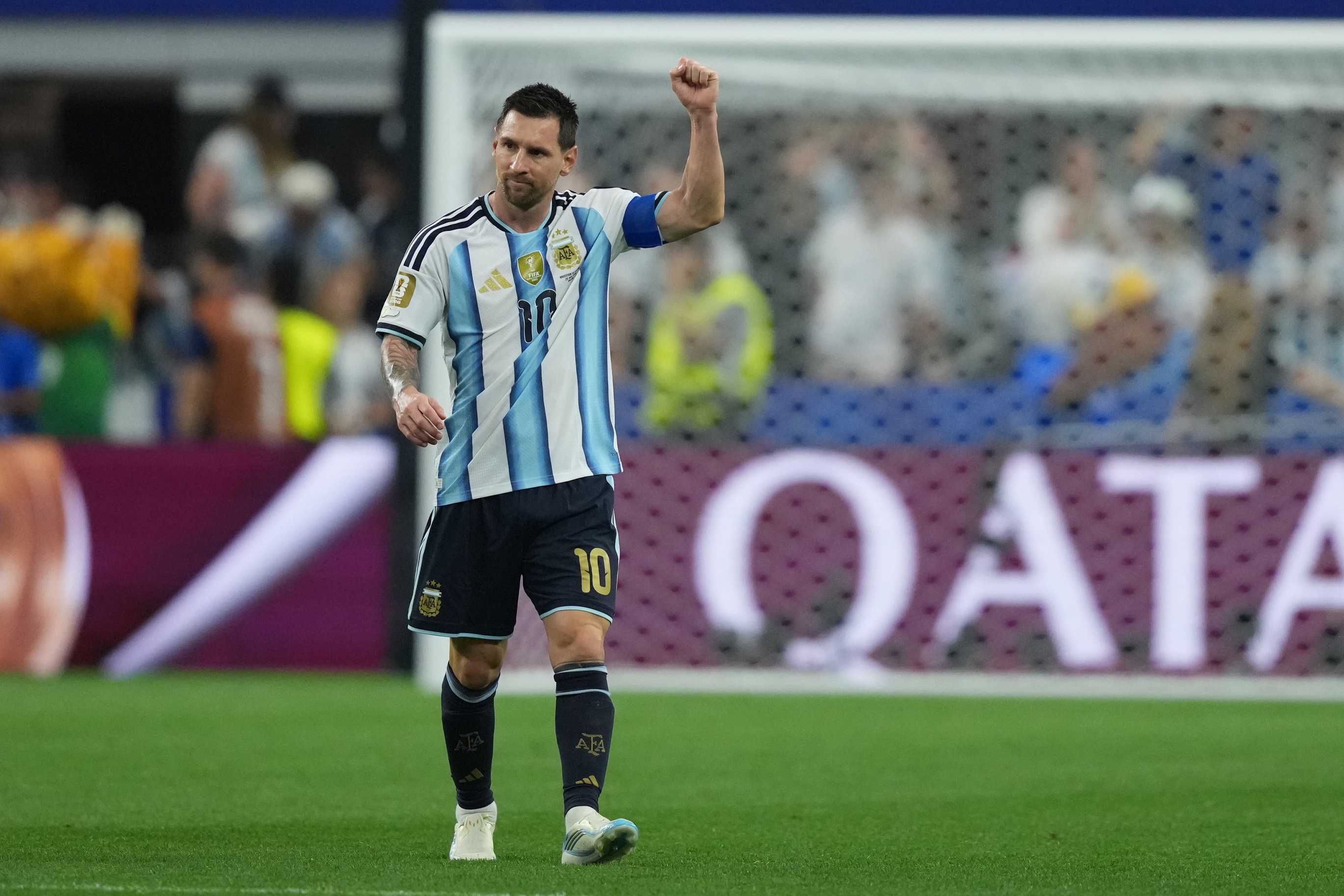 (VIDEO) Mesi od tragičara do rekordera - Argentinci igraju kao svetski prvaci, a Leo kao najbolji ikada