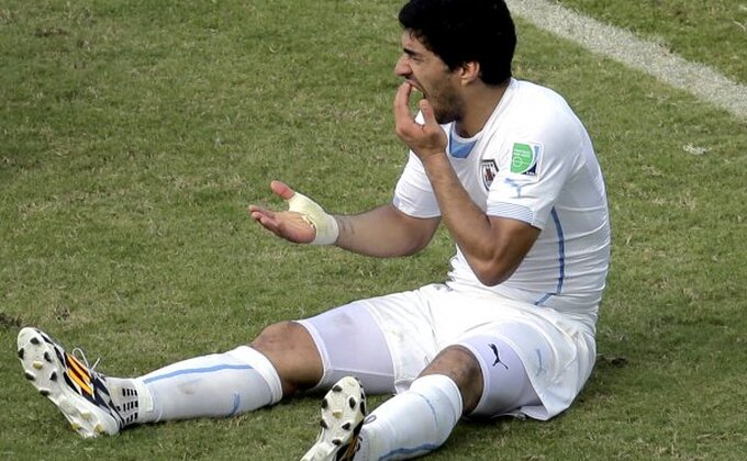FIFA smanjila kaznu Suarezu?!
