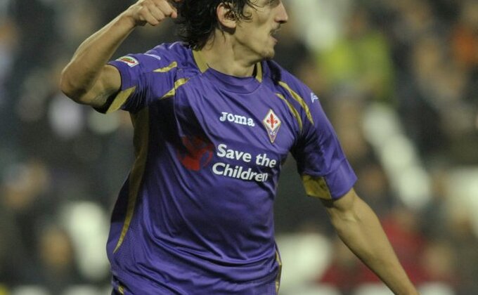 Fiorentina ubedljiva, Savićev autogol sa 25 metara!