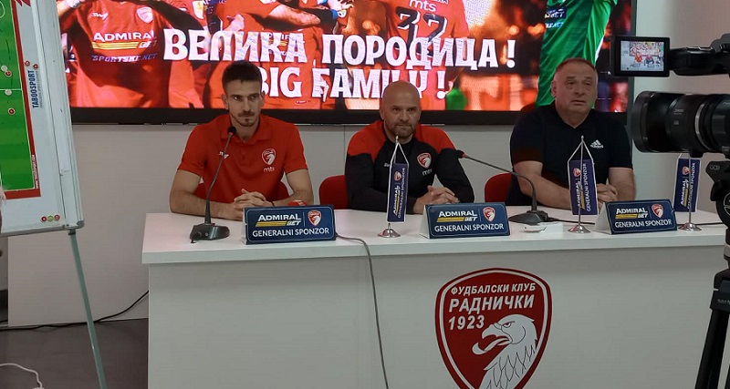 Kragujevac na nogama, Radnički igra ''utakmicu koja život znači''