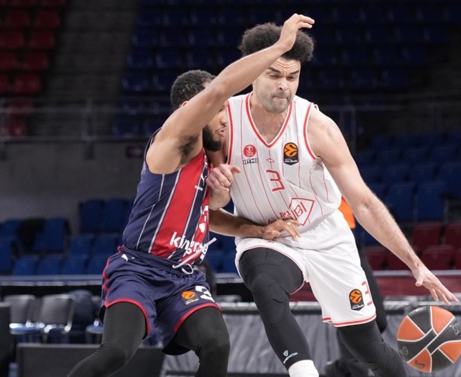 NBA ritam u Vitoriji i trijumf Baskonije protiv Hapoela, koji posrće