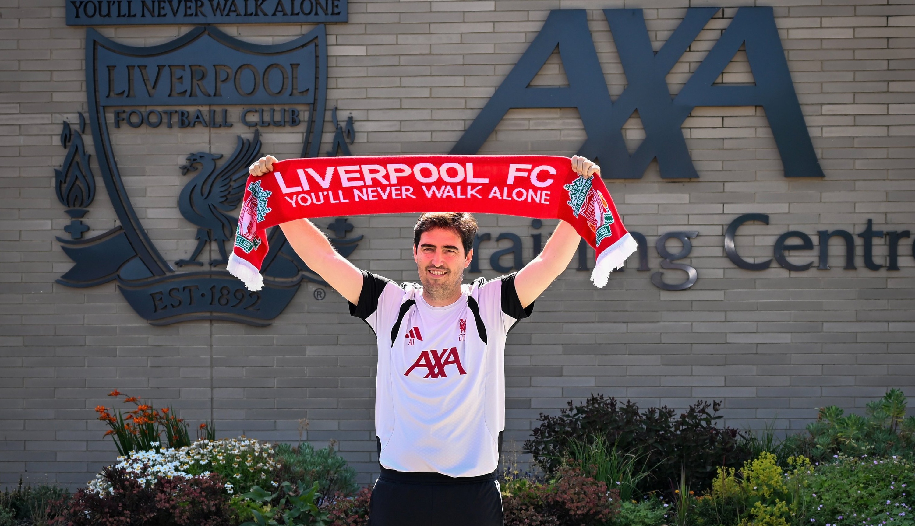 Iraola javno označio prioritet Liverpula u prelaznom roku