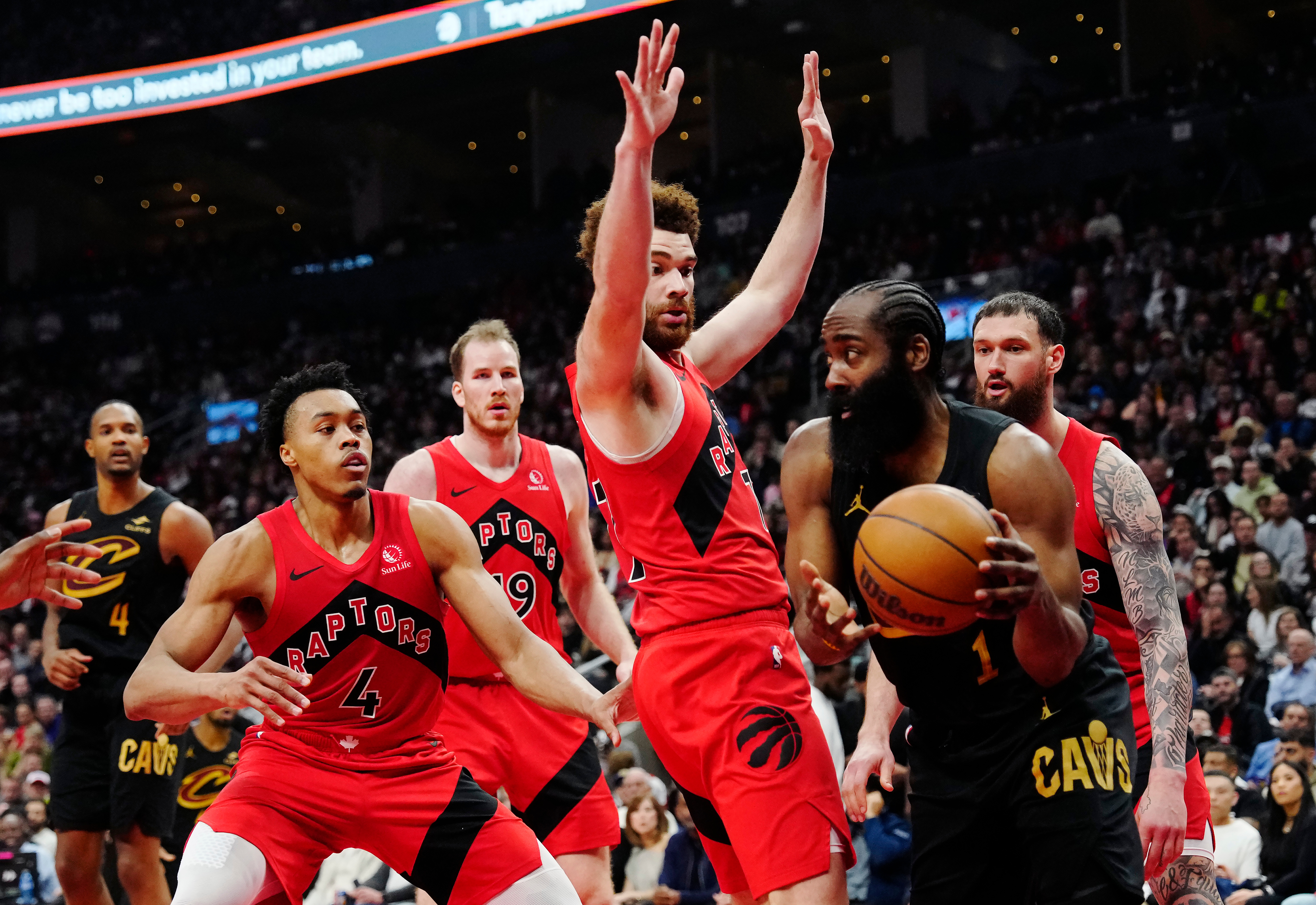 Rajaković nije uspeo, kompletirana polufinala NBA!