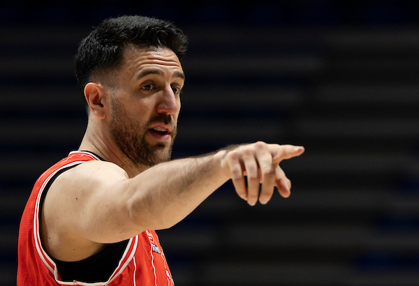 Micić izgubio pasoš u Beogradu, Hapoel bez Vase otišao za Sofiju