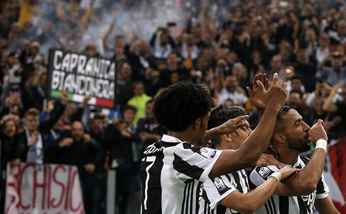 Defanzivac na izlaznim vratima Juventusa, seli se u London ili u Milano?