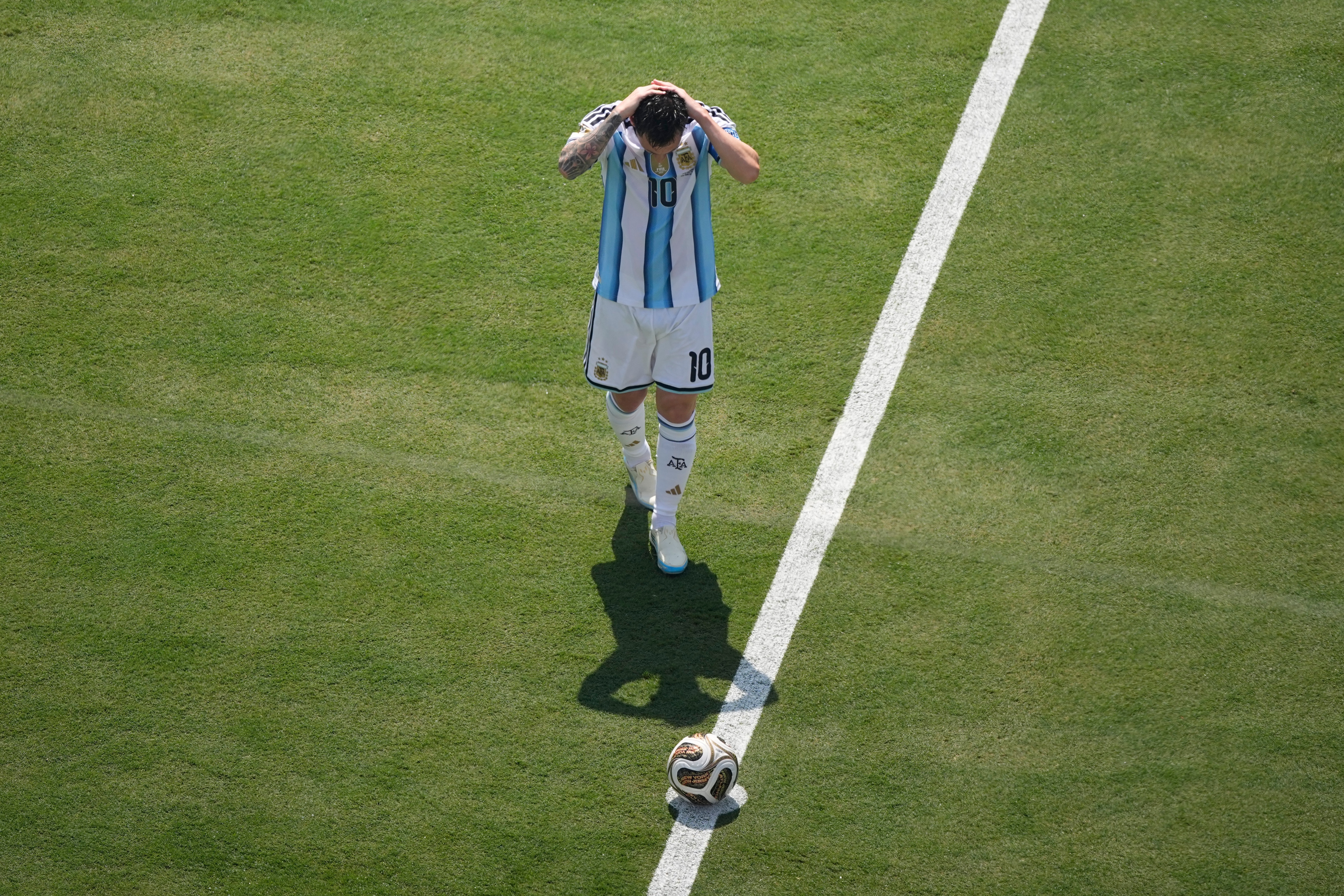 (VIDEO) Mesijeve reči i zagrevanje upalilo alarme, Argentina pustila finale Mundijala!?