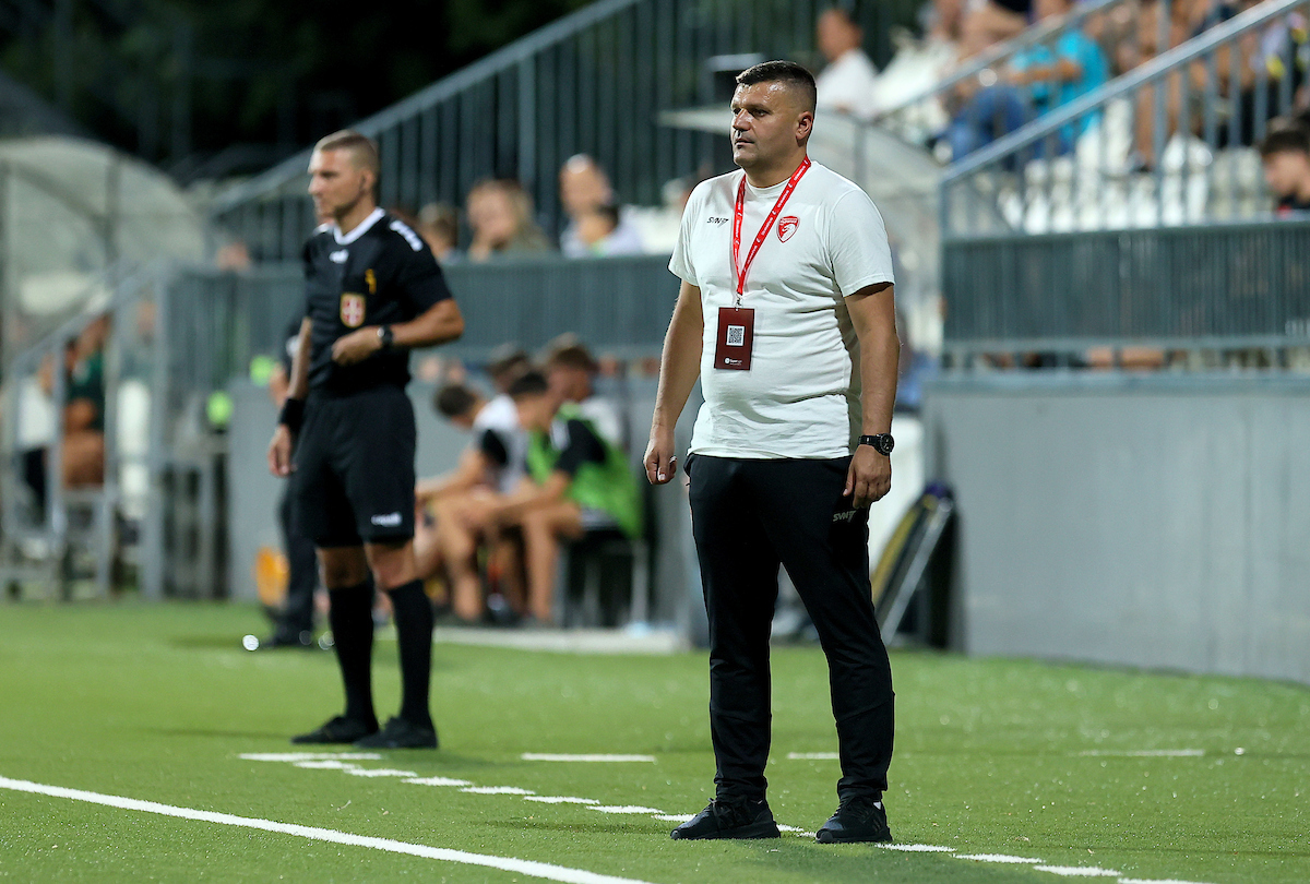 Jakšić ponosan zbog taktičke pobede, Dudić video surovost fudbala