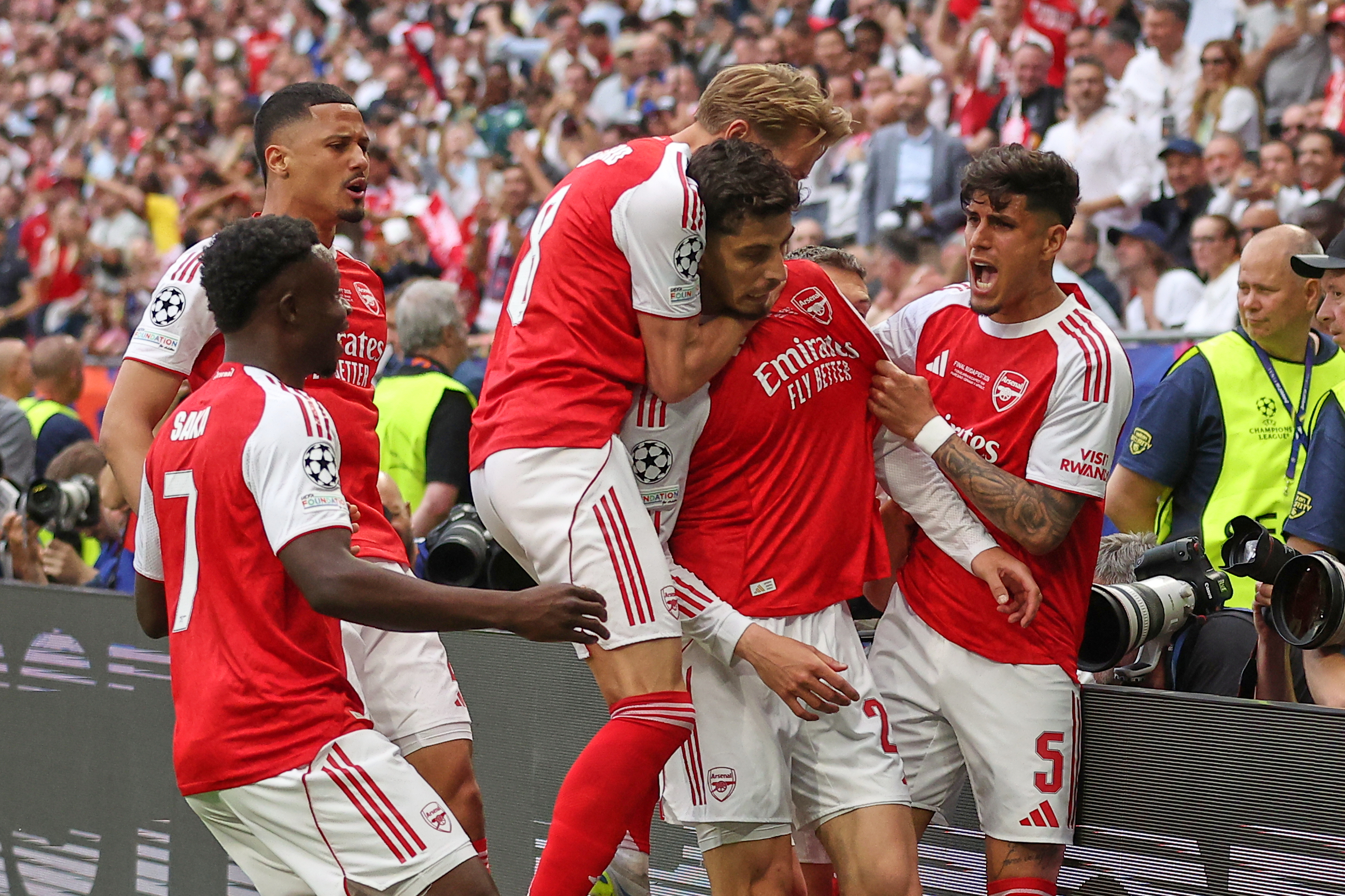 (VIDEO) POLUVREME - Artetin potpis, Arsenal bliži evropskom tronu!