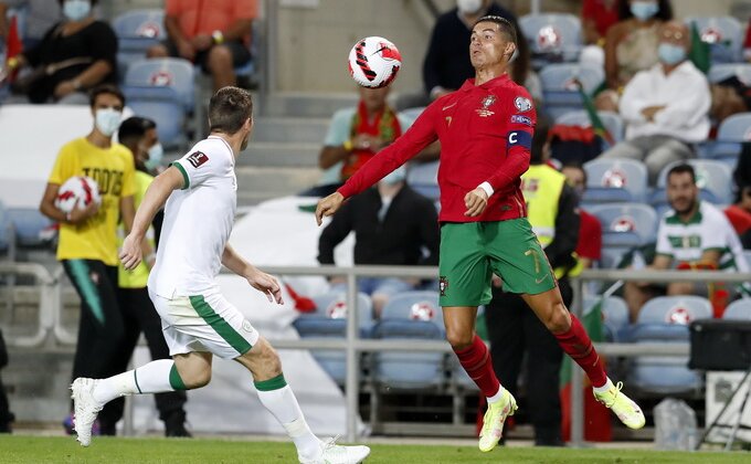 Ronaldo za istoriju i čudesni preokret, Portugal pobegao Srbiji! Hrvatima bod u Rusiji