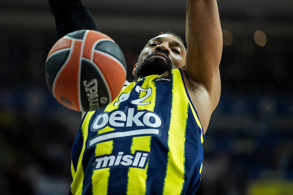 Još jedan odlazak iz Fenerbahčea!