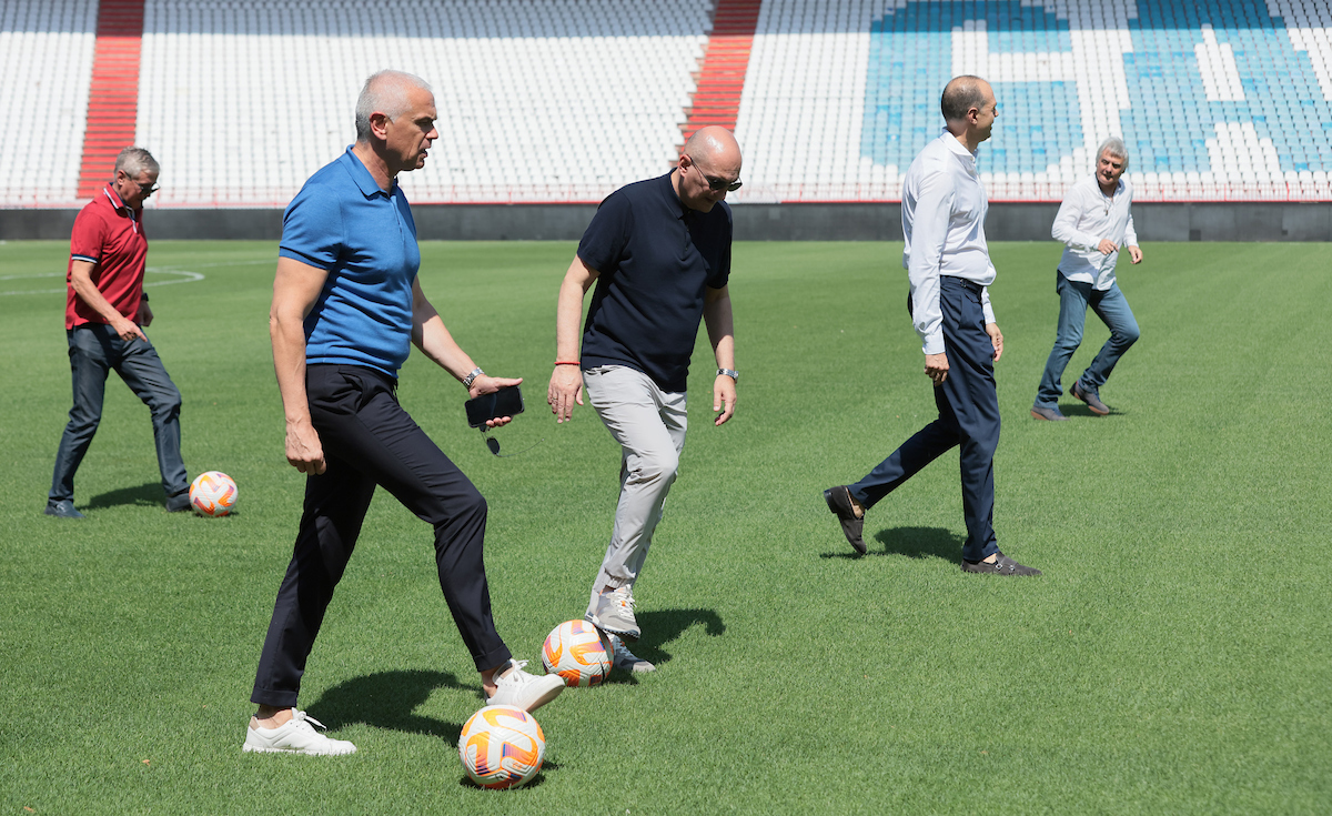 Zvezda ušla na crnogorsko tržište i u Arsenalu završava prvo letnje pojačanje!