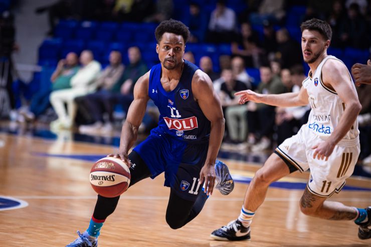 Dubai ubedljiv u ''Morači'', Budućnost izdržala samo poluvreme!