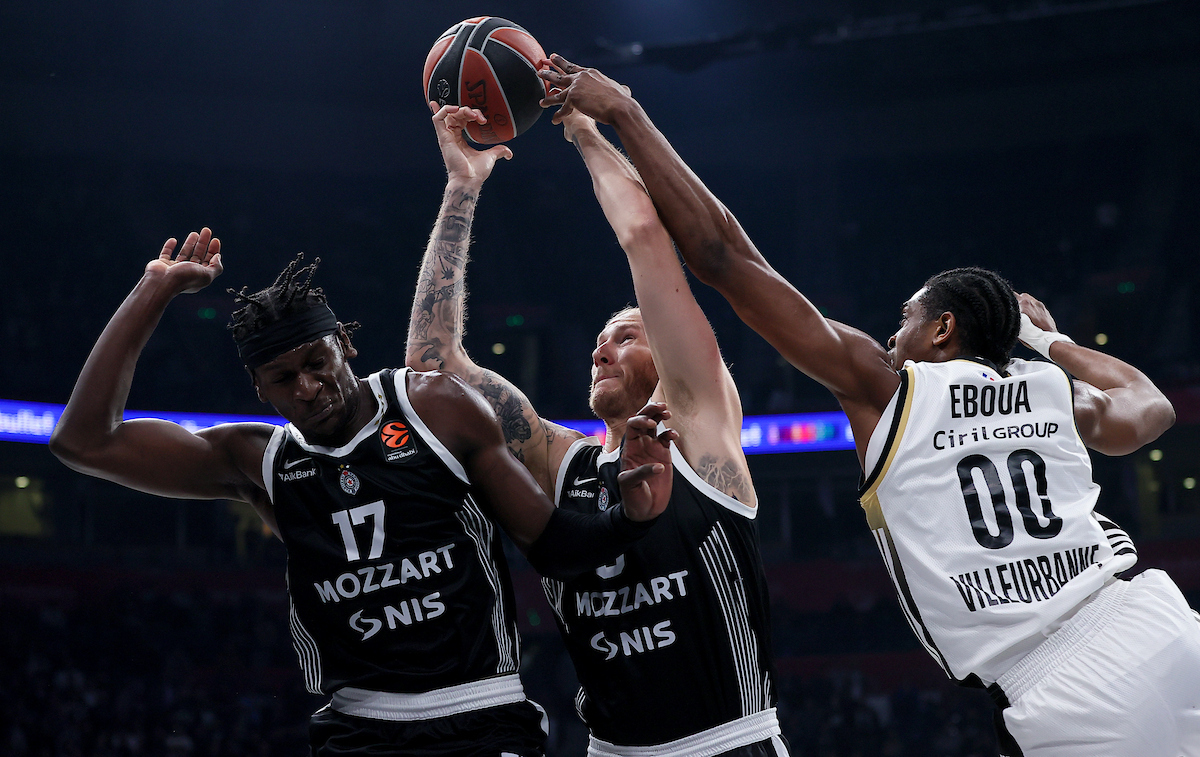 Protiv fenjeraša ne može bez drame, Partizan porodio pobedu u Areni!