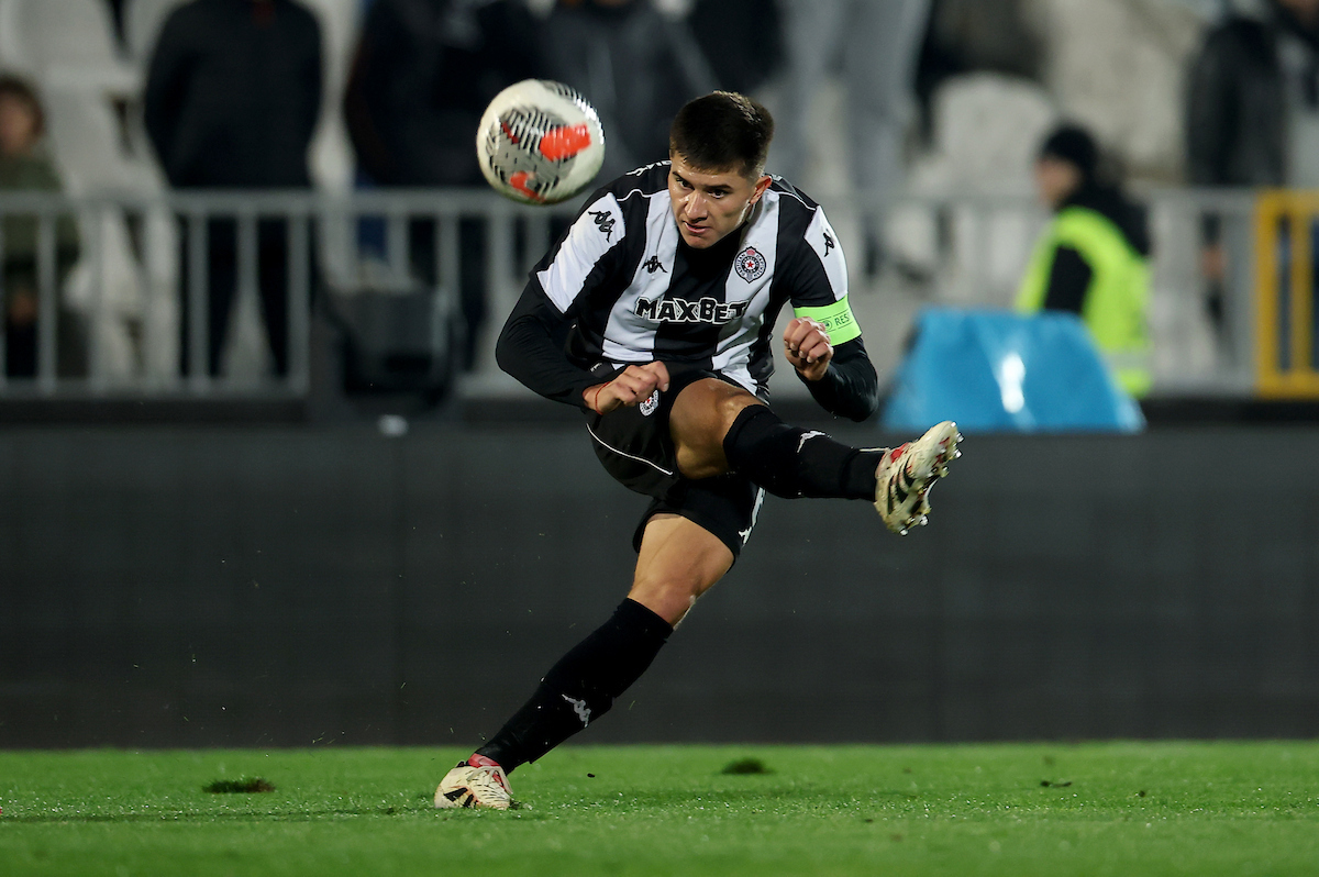 POLUVREME - Princ Tejgo video prečku Dragojevića, crveni Stojanovića i 43 minuta "ničega"