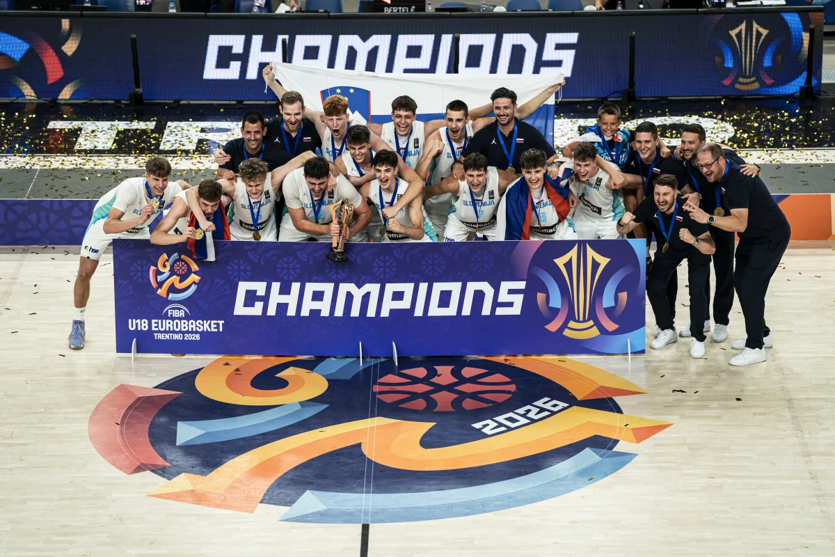 Zlatno leto za slovenačku košarku - Juniori osvojili Evrobasket, Joksimović MVP