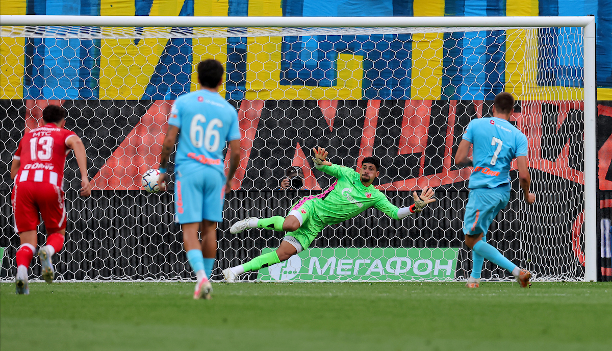 POLUVREME - Zvezda pokazuje zube, Zenit vodi u Sankt Peterburgu